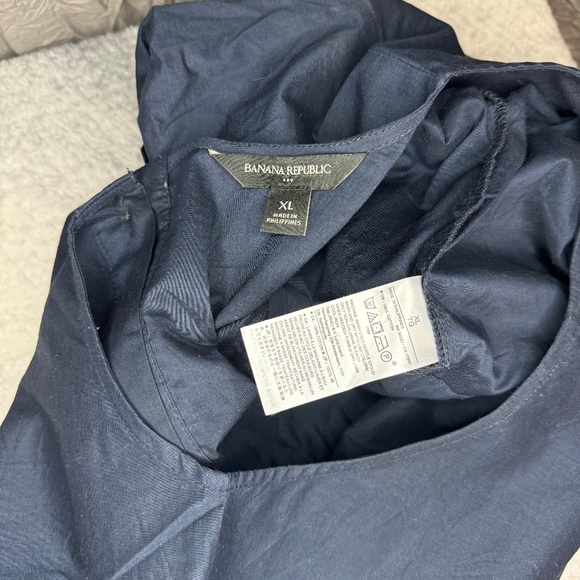 Banana Republic Button-Down-Back Blouse - Picture 6 of 10